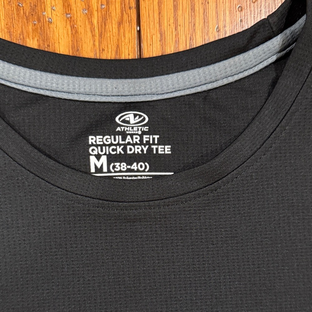 Athletic Works Black Michelob AmberBock Beer Hockey T-Shirt - Picture 3 of 4
